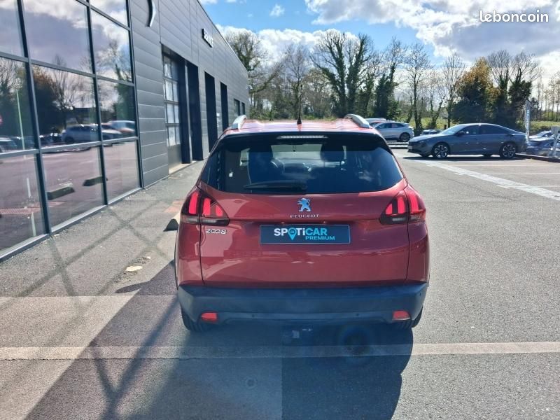 Peugeot 2008 1.5 BlueHDi 100 Signature (image 6)