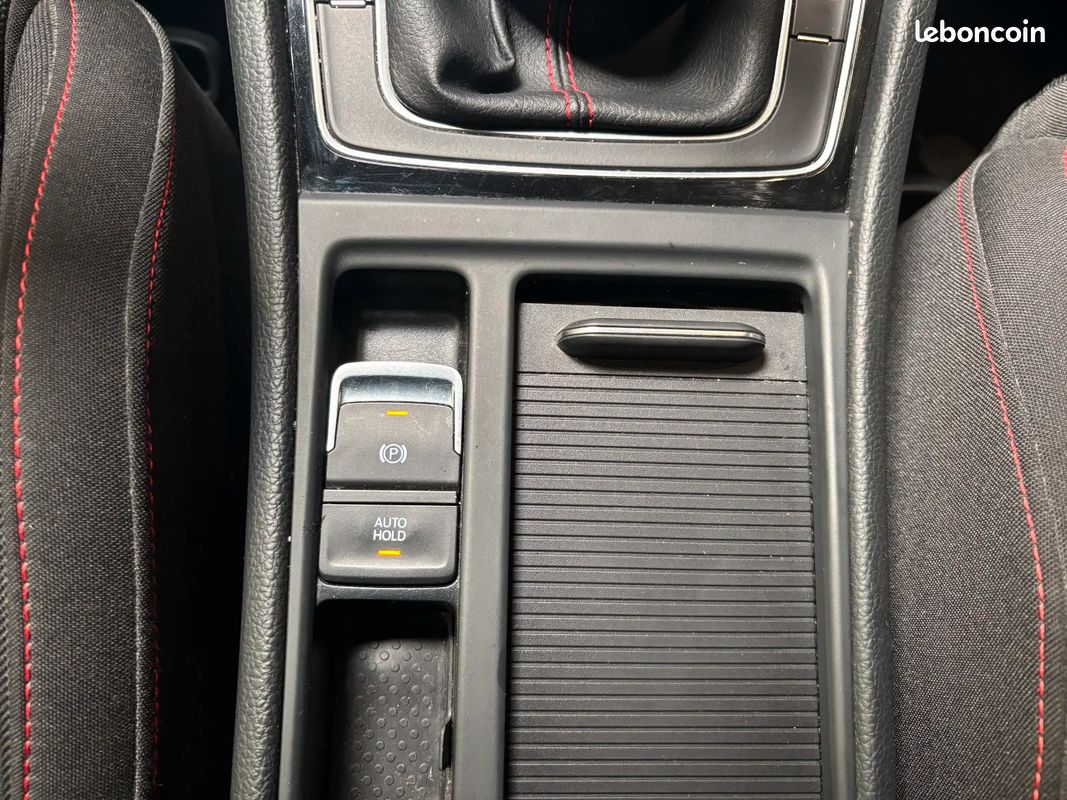 VOLKSWAGEN GOLF 2.0 TSI 230 BlueMotion Technology GTI Performance / Suivi complet (image 42)
