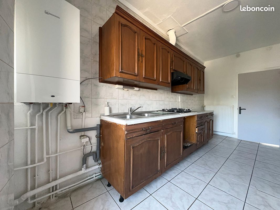 Appartement 4 pièces 86 m² · à Moirans · 86 m² · 700 €/mois