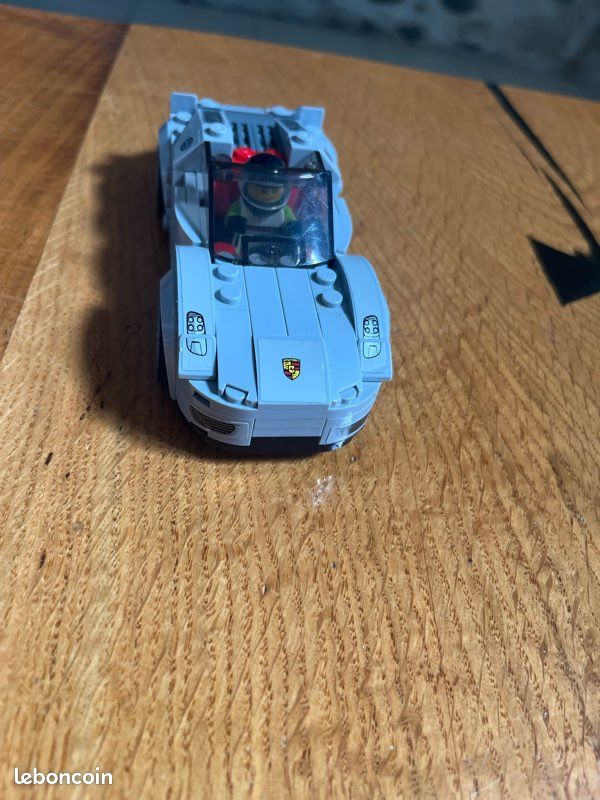 LEGO® Speed Champions de la Porsche 918 Spyder (image 2)