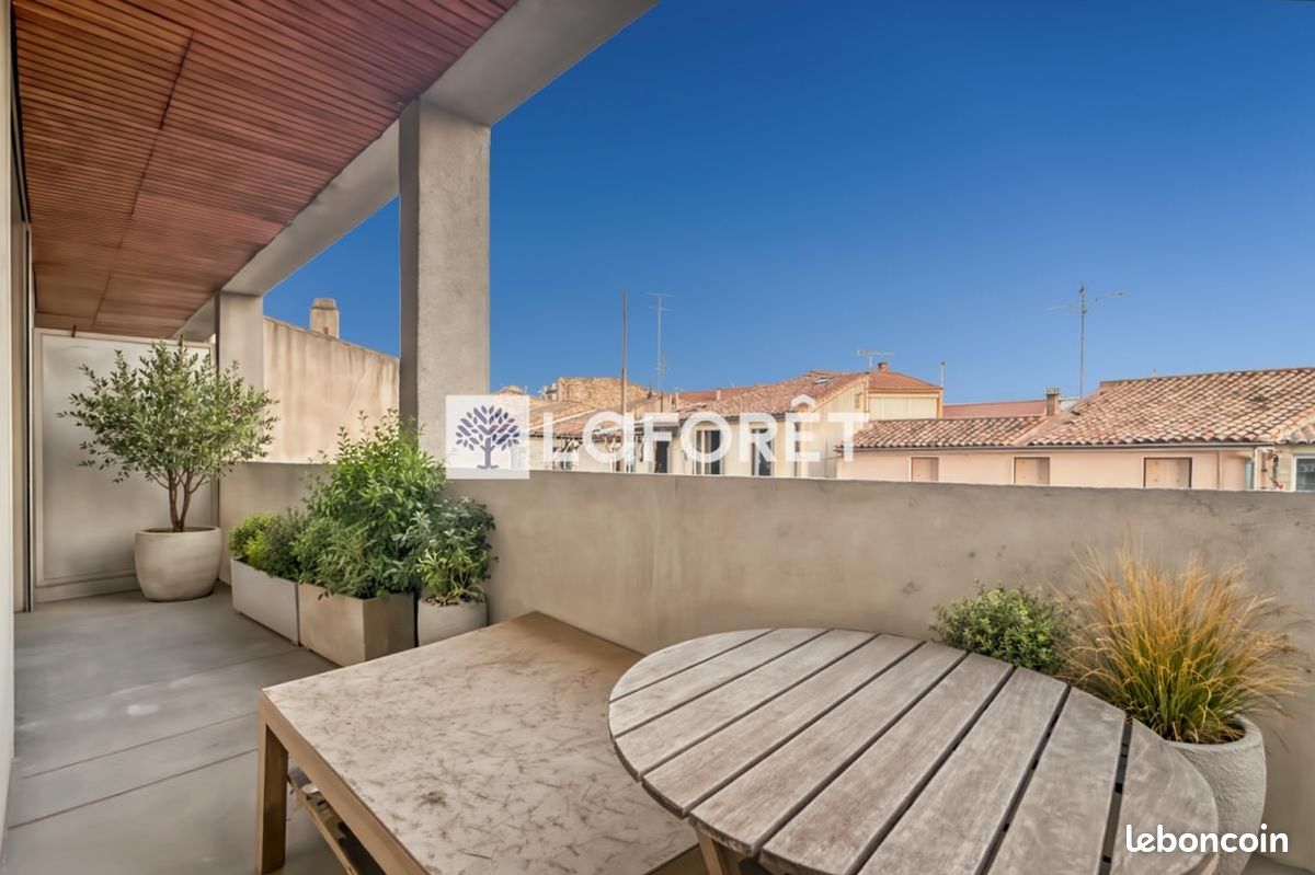 Appartement 4 pièces 95 m² · à Nîmes · 95 m² · 220 000 €