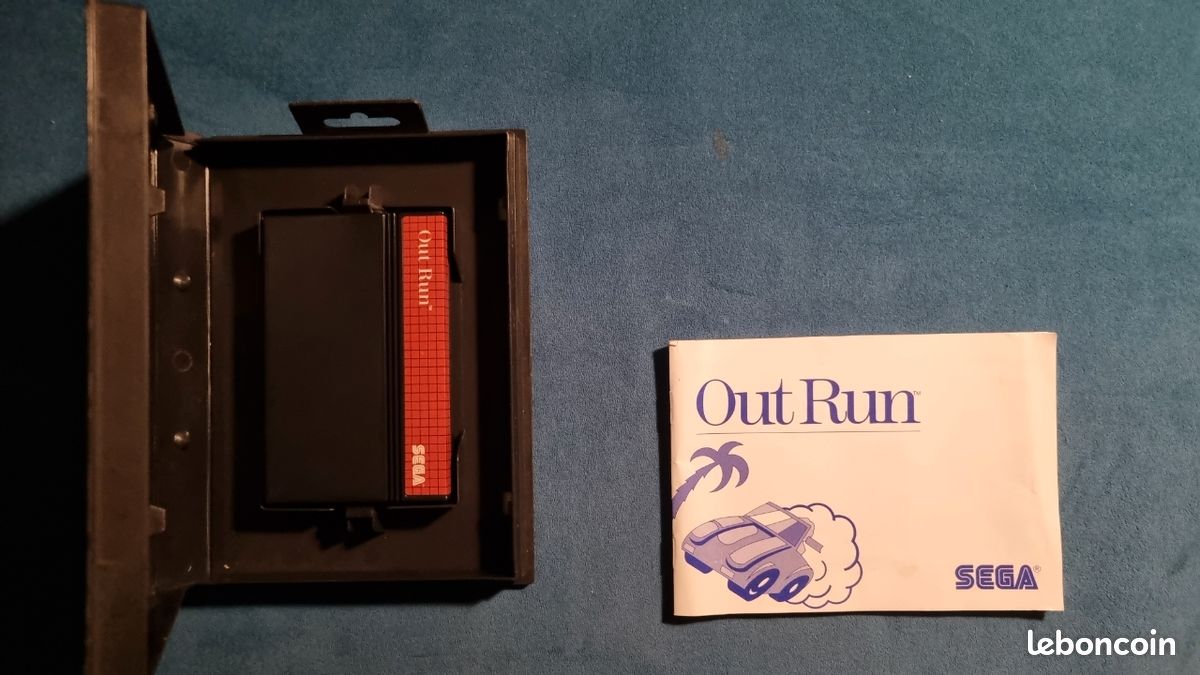 Test du jeu vidéo OutRun sur Master System - Emu Nova