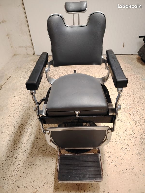 Véritable fauteuil de barbier (image 1)