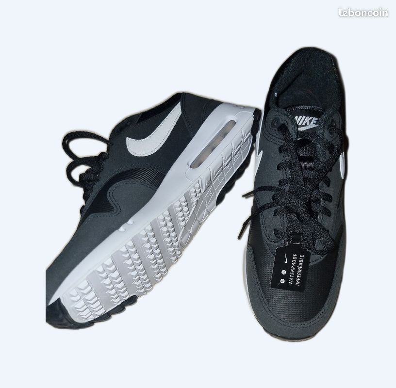 Baskets air max golf pour homme taille 41 neuve Chaussures