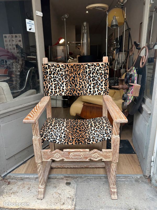 Fauteuil Vintage Chêne cérusé retapissé leopard (image 3)