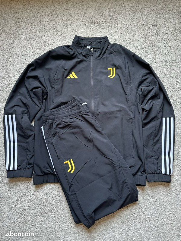 Ensemble juventus (image 1)