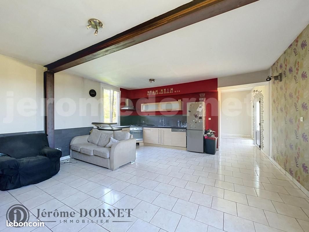 Maison 4 pièces 94 m² · à Grandvilliers · 94 m² · 138 500 €
