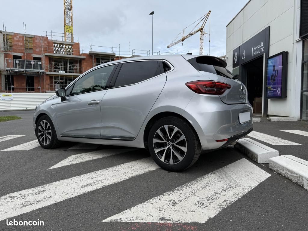 RENAULT CLIO 1.0 Tce - 90 V BERLINE Techno PHASE 1 (image 5)