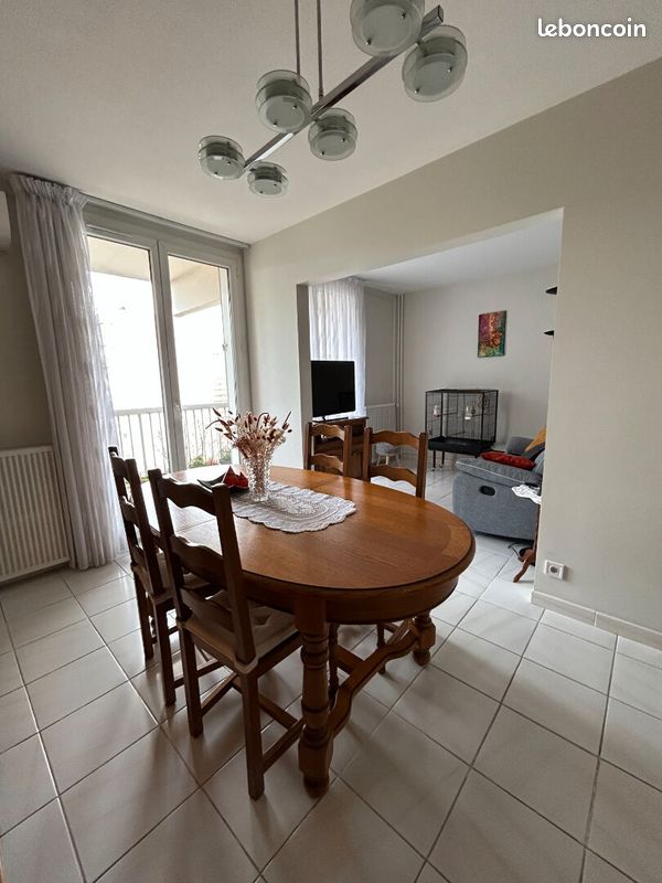 Appartement 5 pièces 92 m² · à Vénissieux · 92 m² · 134 000 €