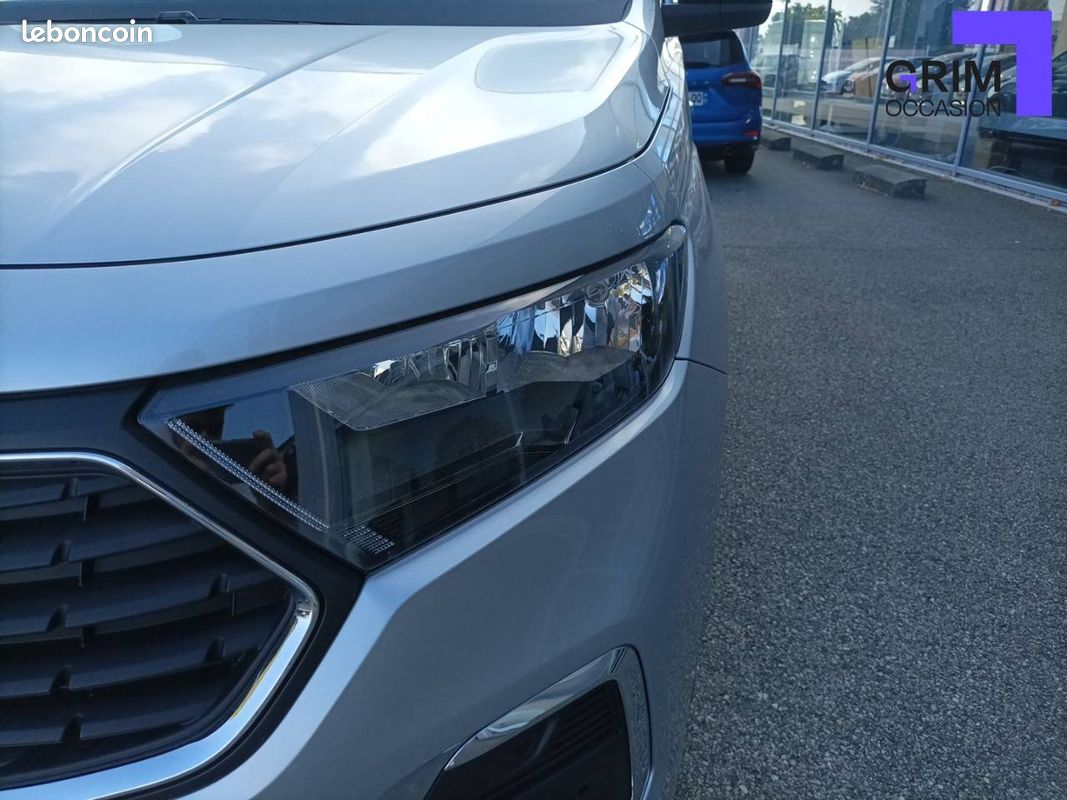Ford transit connect fgn l1 2.0 ecoblue 102 bvm limited (image 17)