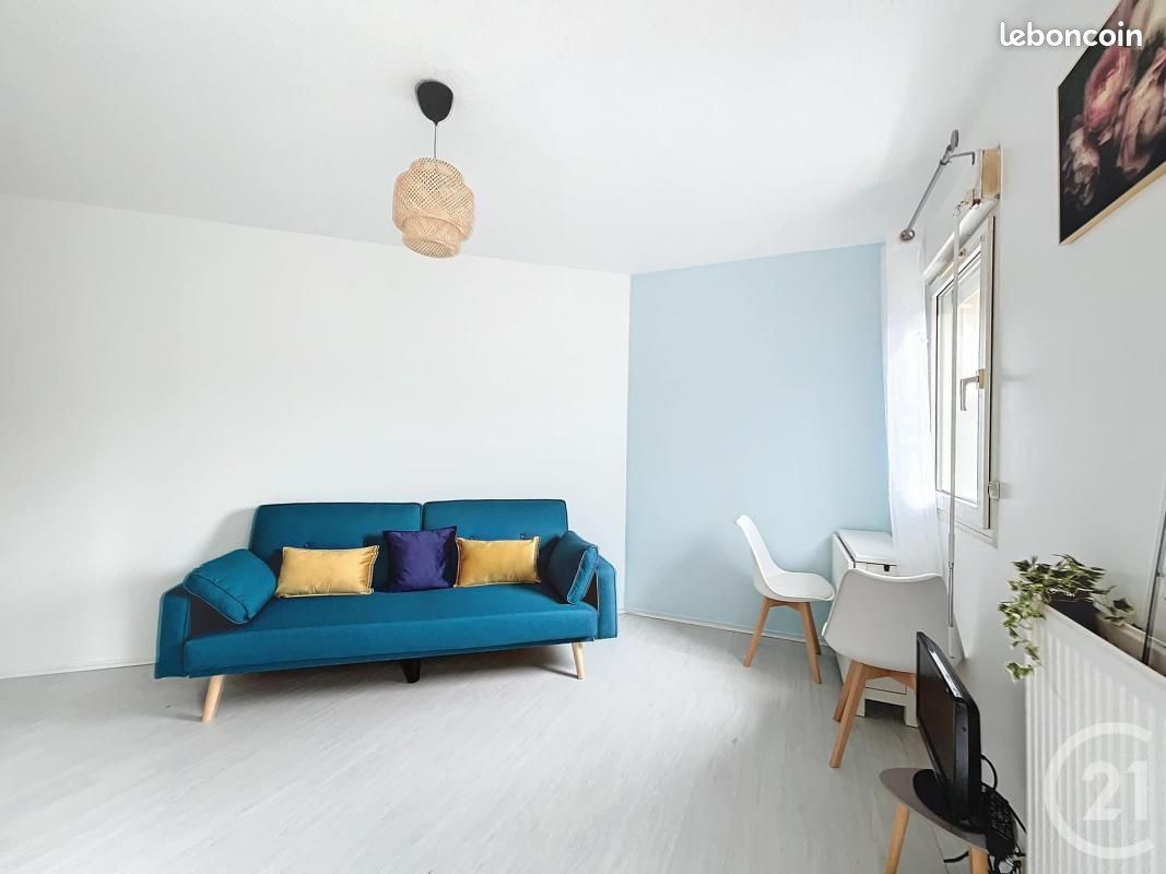 Appartement 1 pièce 23 m² · à Melun · 23 m² · 575 €/mois
