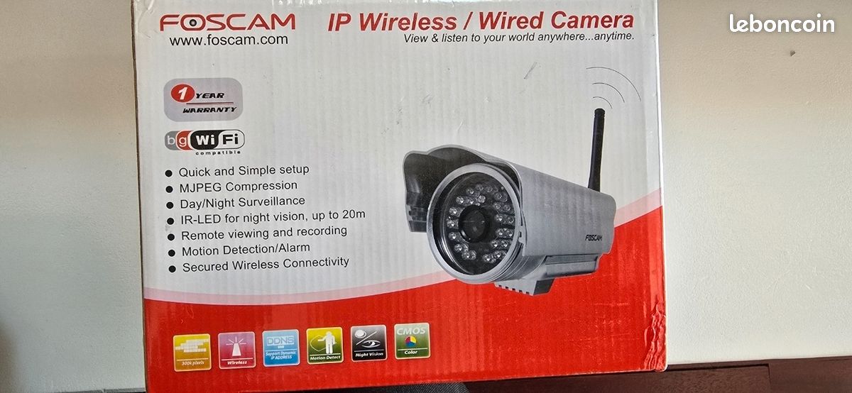 Camera extérieur FOSCAM FI8904W Photo, audio vidéo