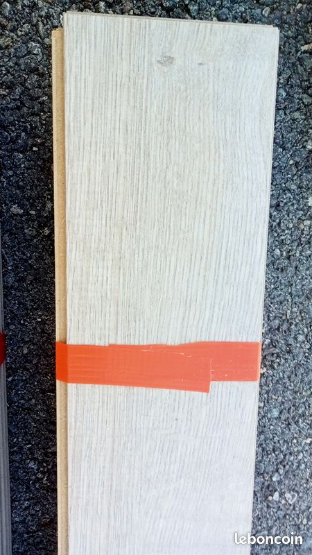 Parquet flottant épaisseur 8mm (image 3)