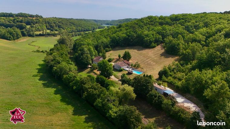 Propriété 15 pièces 409 m²