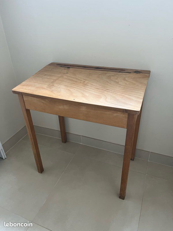 Bureau ancien enfant (image 1)