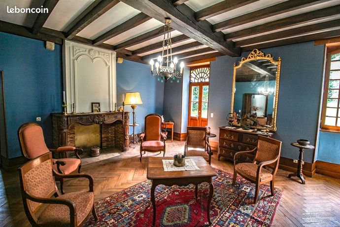 Maison 11 pièces 502 m²