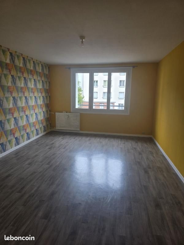 Appartement 3 pièces 64 m² · à Charleville-Mézières · 64 m² · 525 €/mois