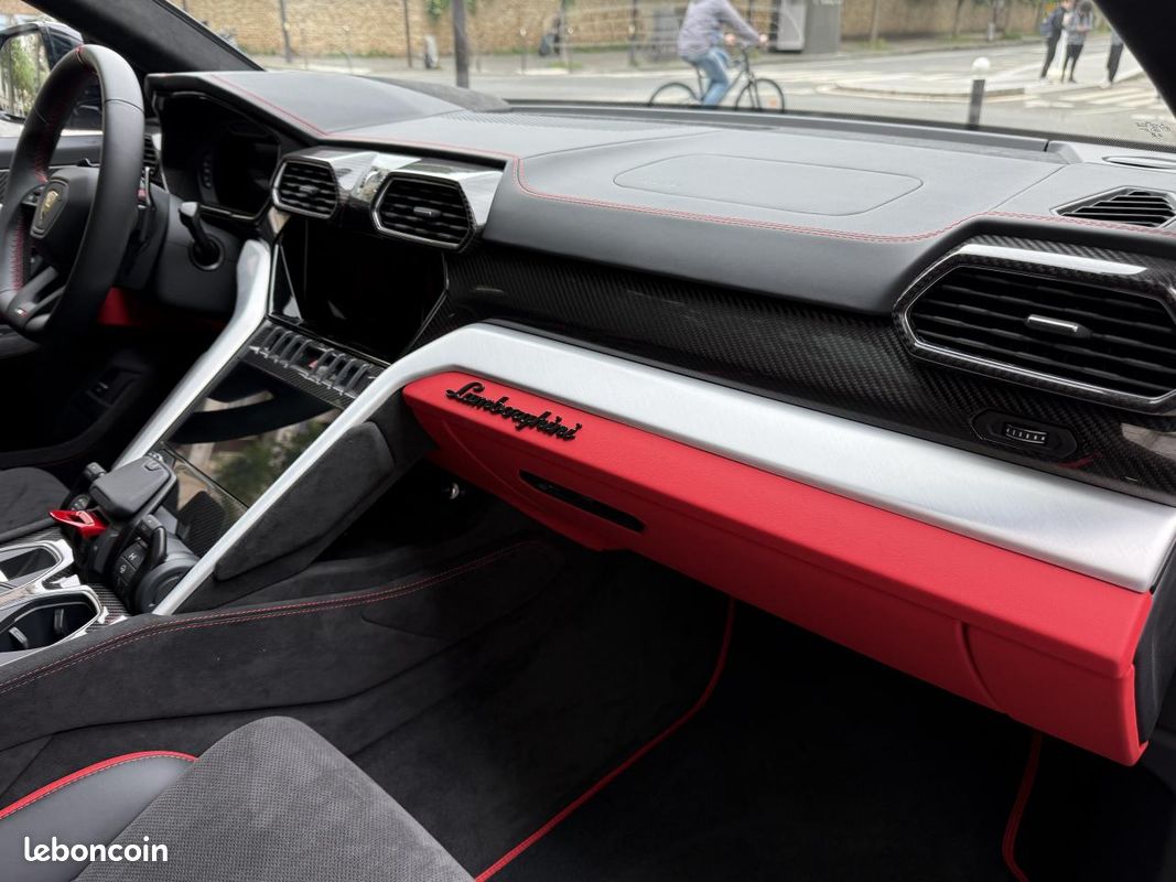 LAMBORGHINI URUS S 4.0i V8 Biturbo - BVA . 666ch (image 30)