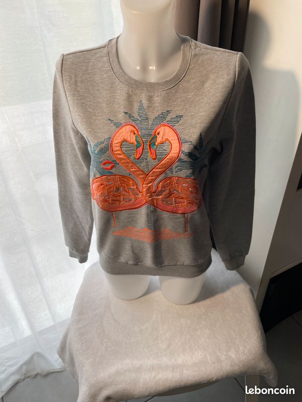 Sweat flamand rose marque "H&M" taille 36 (image 1)