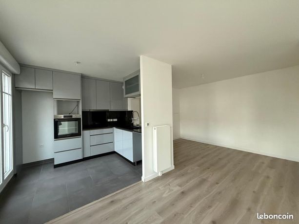 Appartement a louer clamart - 2 pièce(s) - 69 m2 - Surfyn