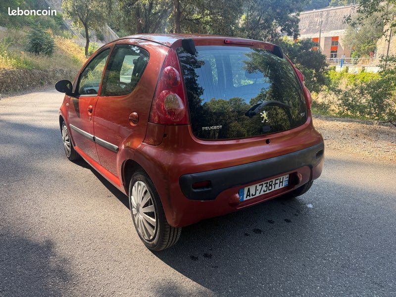 PEUGEOT 107 1.0 vti URBAN - Embrayage neuf - Clim - 5 portes (image 4)