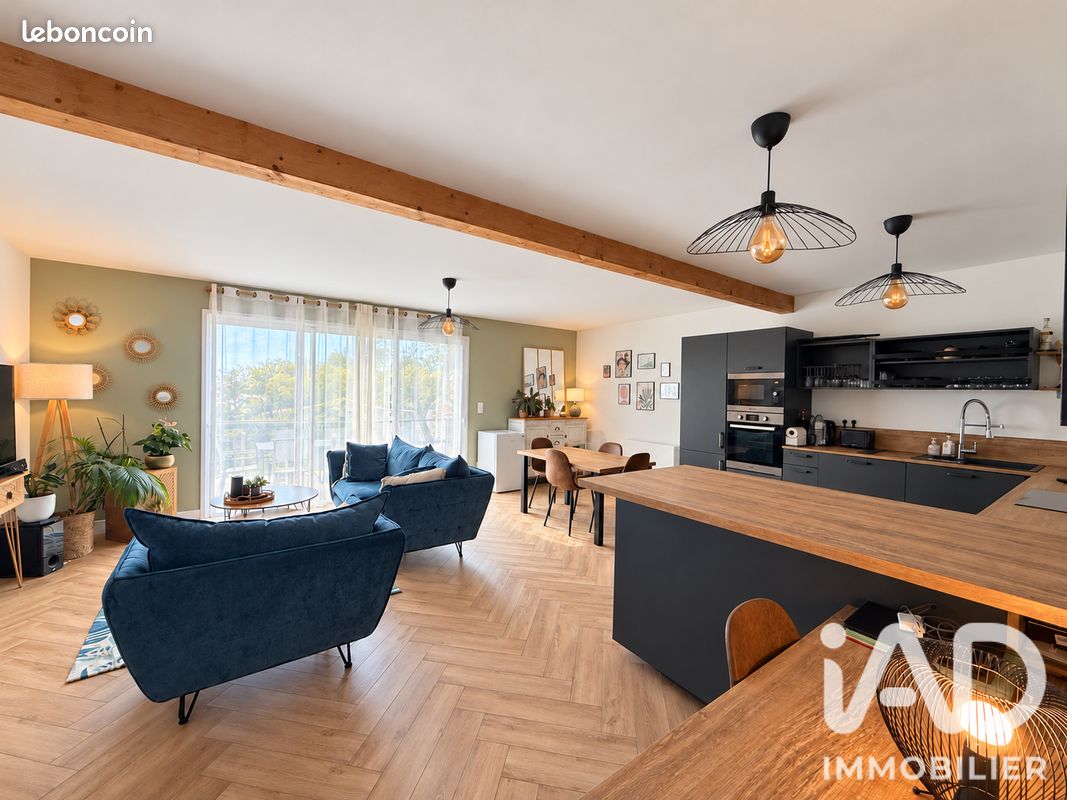 Maison 5 pièces 112 m² · à Yves · 112 m² · 340 000 €