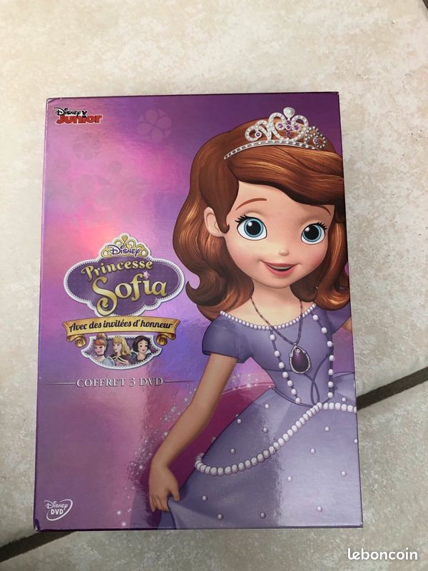 Coffret dvd Princesse Sofia (image 1)