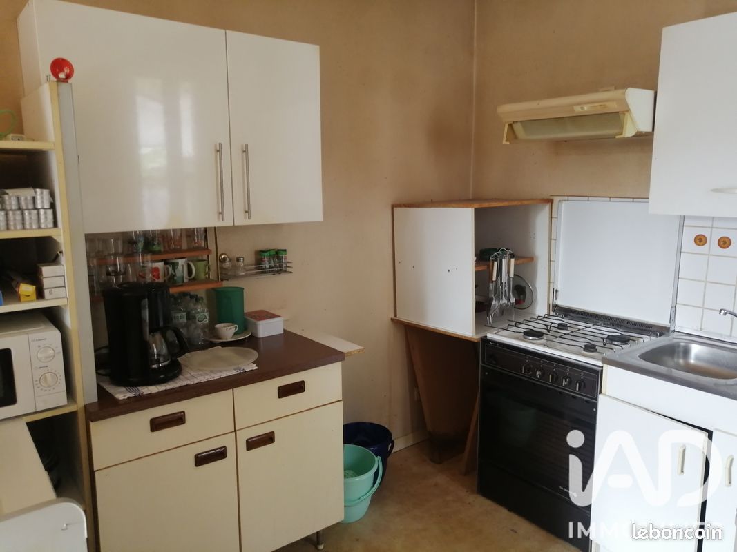 Immeuble 98 m² · à Clermont-Ferrand · 98 m² · 244 000 €