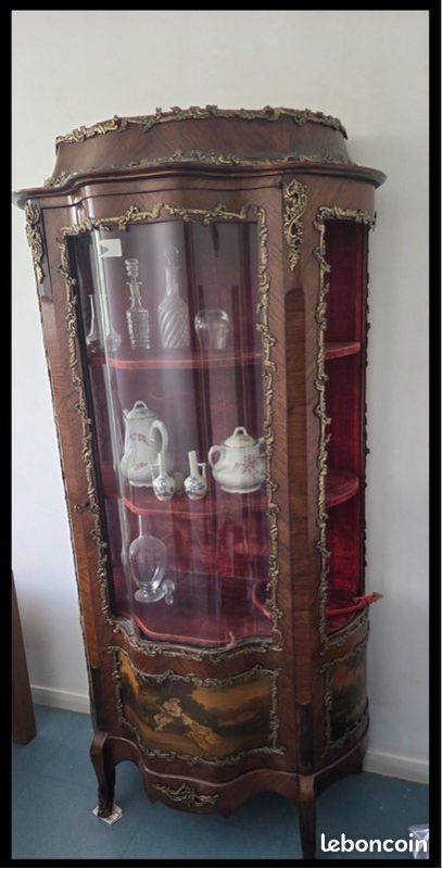 Vitrine époque Napoléon 3 (image 2)