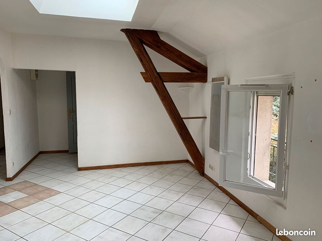Appartement 4 pièces 76 m² · à Coublevie · 76 m² · 770 €/mois
