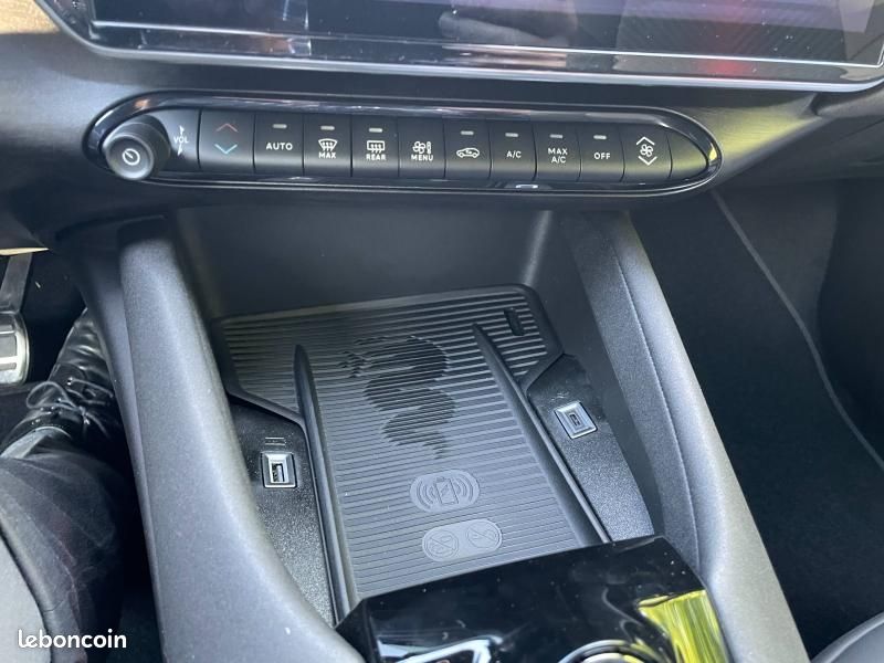 Alfa romeo Junior 1.2 Ibrida 145ch Premium e-DCT6 Q4 (image 17)