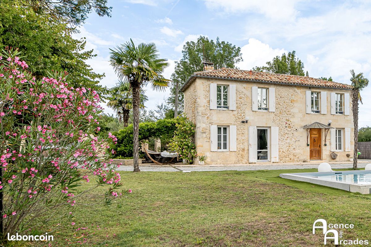 Maison 5 pièces 163 m² · à Fargues-Saint-Hilaire · 163 m² · 498 000 €