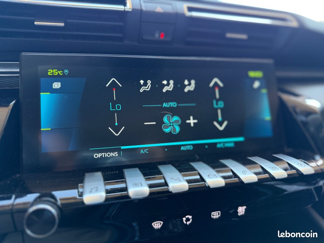 Peugeot 508 1.6i hybrid 225 PHEV 12.4KWH Active Pack e-EAT (image 18)