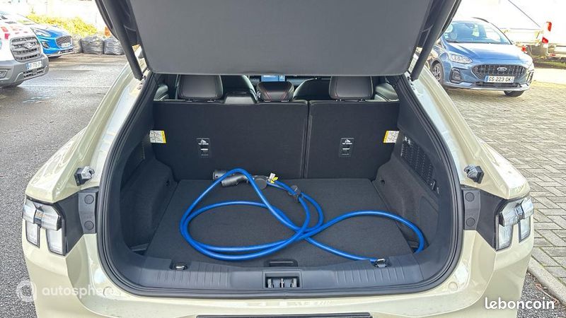 Ford Mustang Mach-E 276ch Extended Range 88kWh Premium Propulsion (image 14)