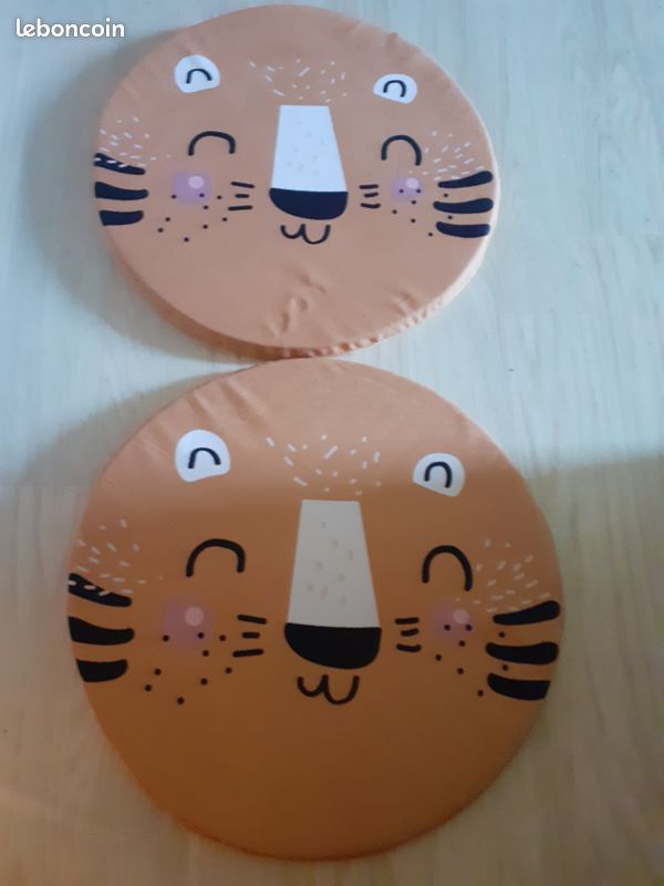 2 coussins enfants (image 1)