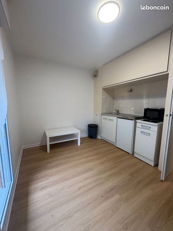 Appartement 1 pièce 18 m² · à Metz · 18 m² · 490 €/mois