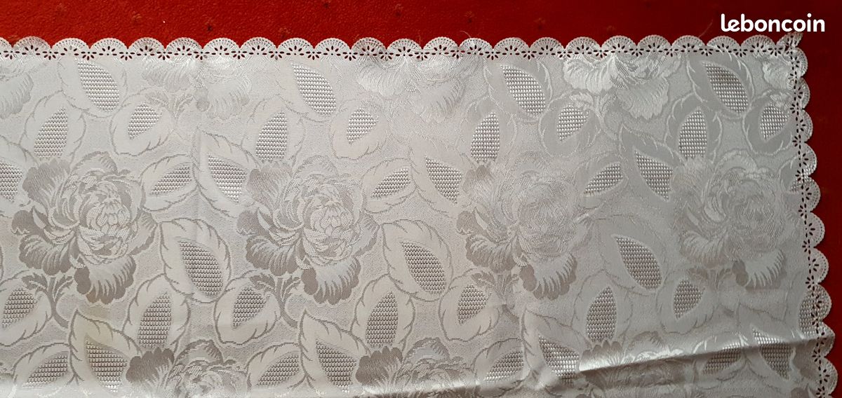 Service de table nappe et 6 serviettes satin fleuri beige (image 2)