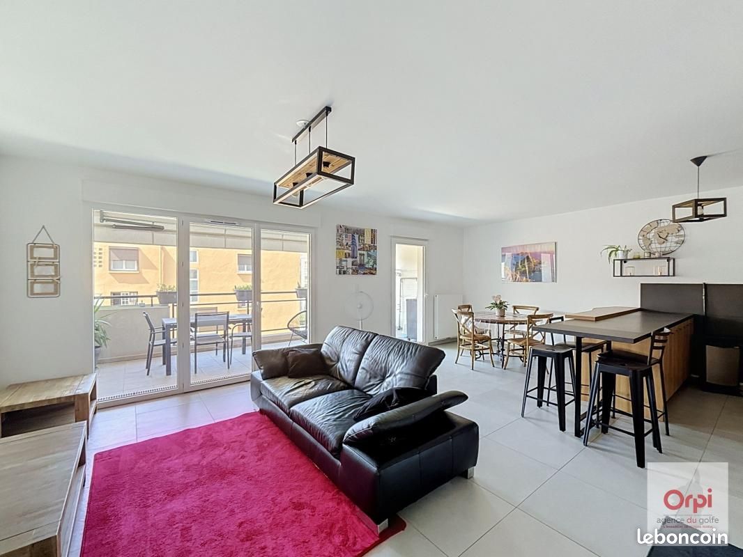 Appartement 4 pièces 93 m² · à Ajaccio · 93 m² · 1 280 €/mois