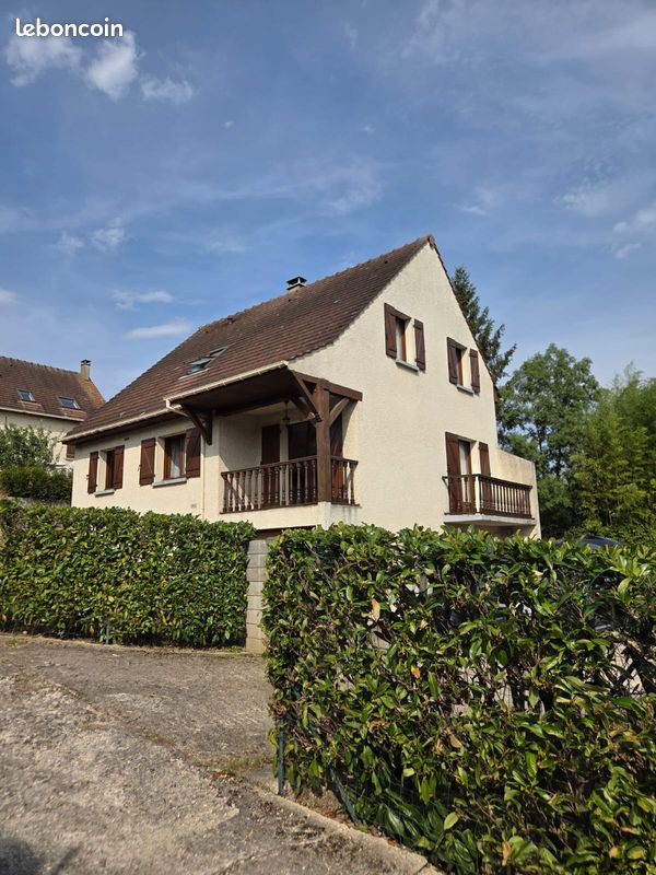 Maison 5 pièces 107 m² · à Quincy-sous-Sénart · 107 m² · 335 000 €