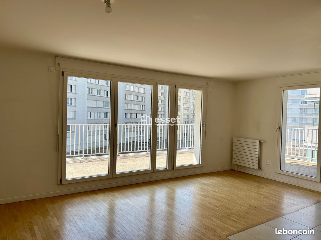 Appartement 5 pièces 90 m² · à Paris · 90 m² · 2 882 €/mois