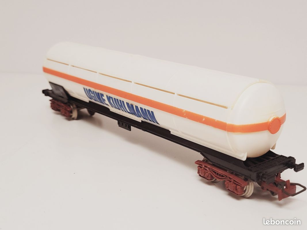 Train wagon N° 6513 Wagon citerne grande capacité 80 m3 UGRINE KUHLMANN Jouef Ho (image 9)