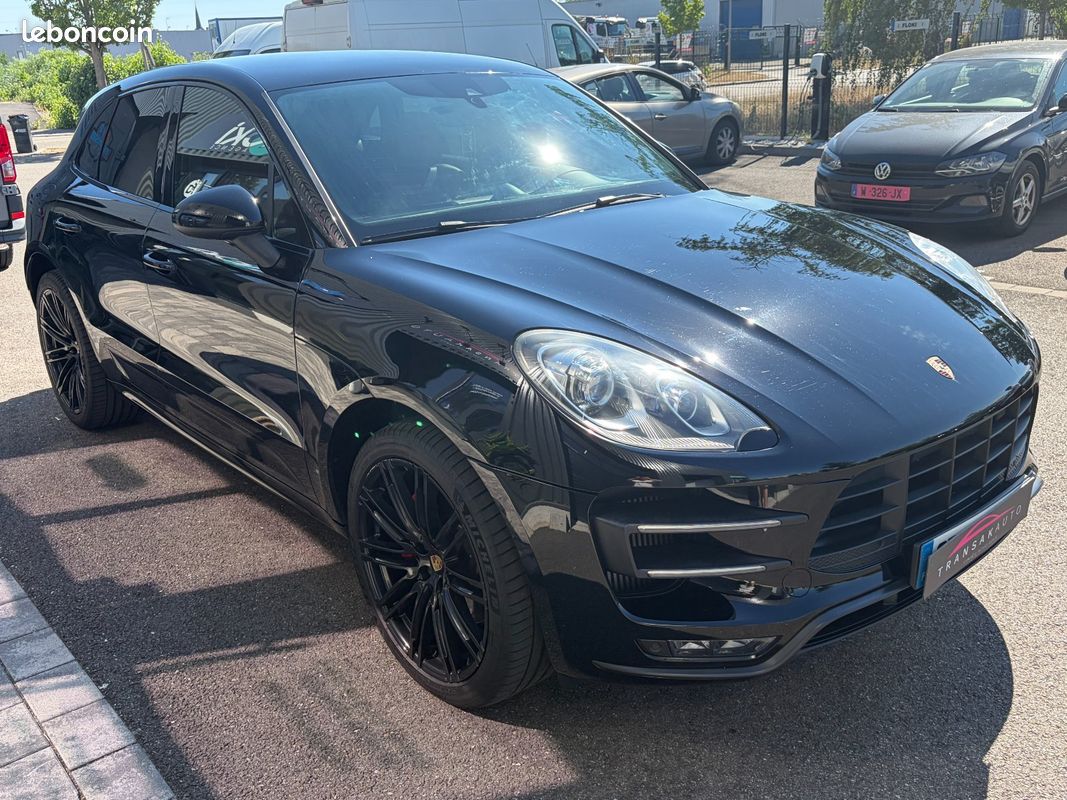 PORSCHE MACAN Turbo 3.6 V6 400 ch PDK avec CARPLAY / AUDIO BOSE / CAMERA (image 3)