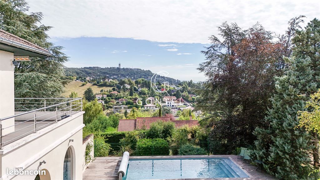 Maison 6 pièces 210 m² · à Saint-Didier-au-Mont-d'Or · 210 m² · 1 170 000 €
