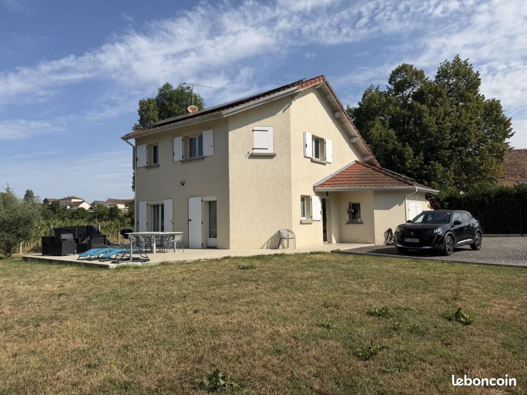 Maison 4 pièces 120 m² · à Les Abrets en Dauphiné · 120 m² · 310 000 €