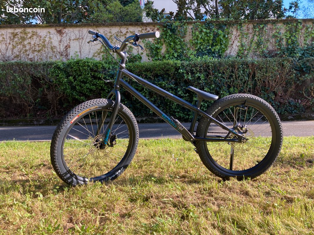 Vélo street trial OZONYS 24” Vélos