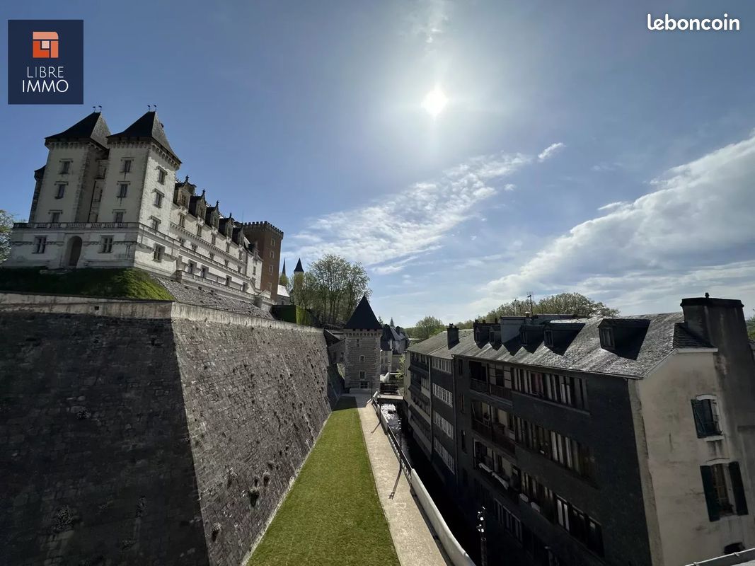 Appartement 3 pièces 86 m² · à Pau · 86 m² · 906 €