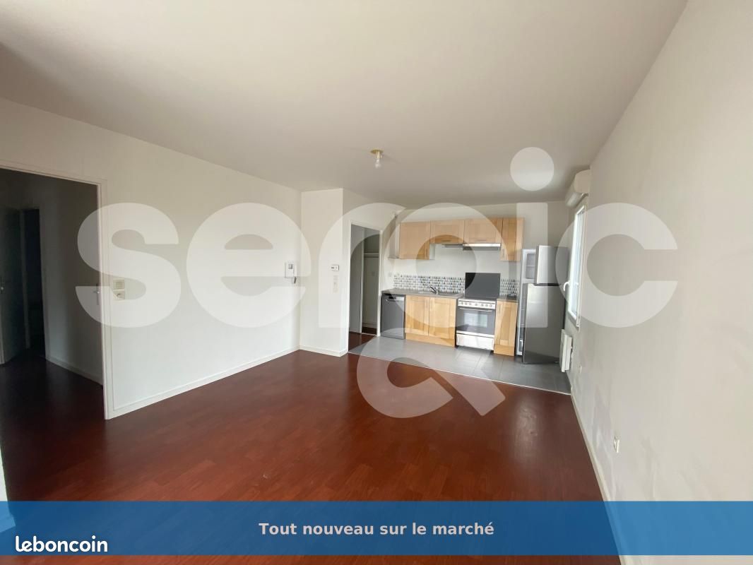 Appartement 3 pièces 58 m² · à Amiens · 58 m² · 735 €/mois