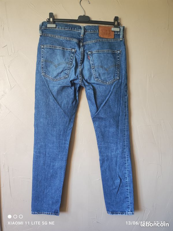 ✨ Jean Levi’s 512 Slim Taper – Bleu Brut Authentique – État Neuf – W31 L32 ✨ (image 2)