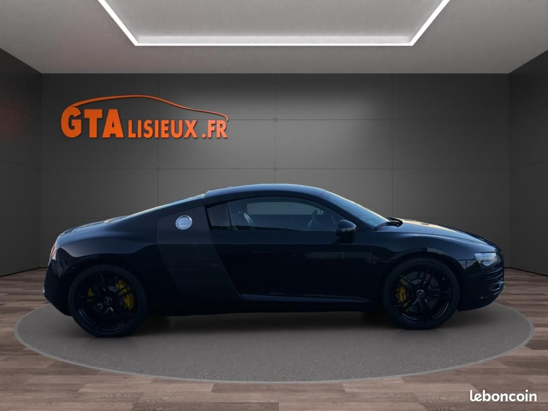 Audi R8 V8 4.2 FSI 420 Quattro R-Tronic (image 6)