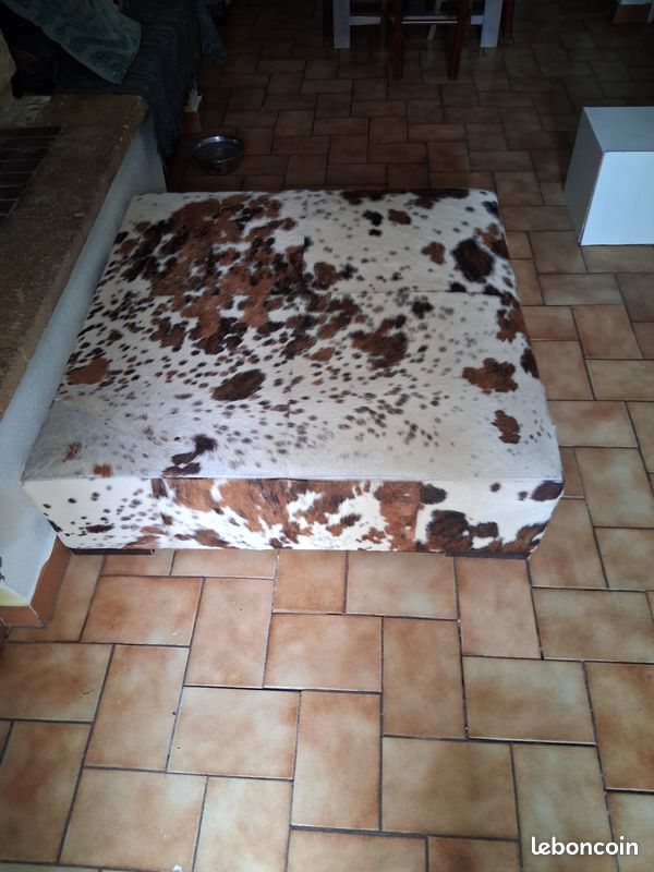 Bout de canapé et pouf (image 2)